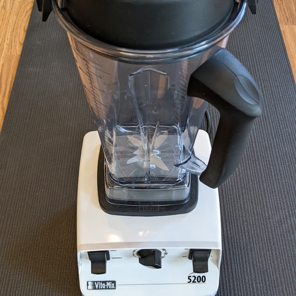 Vitamix Blender Vitamix 5200 High Power Blender Limited Edition - Picture 9 of 11
